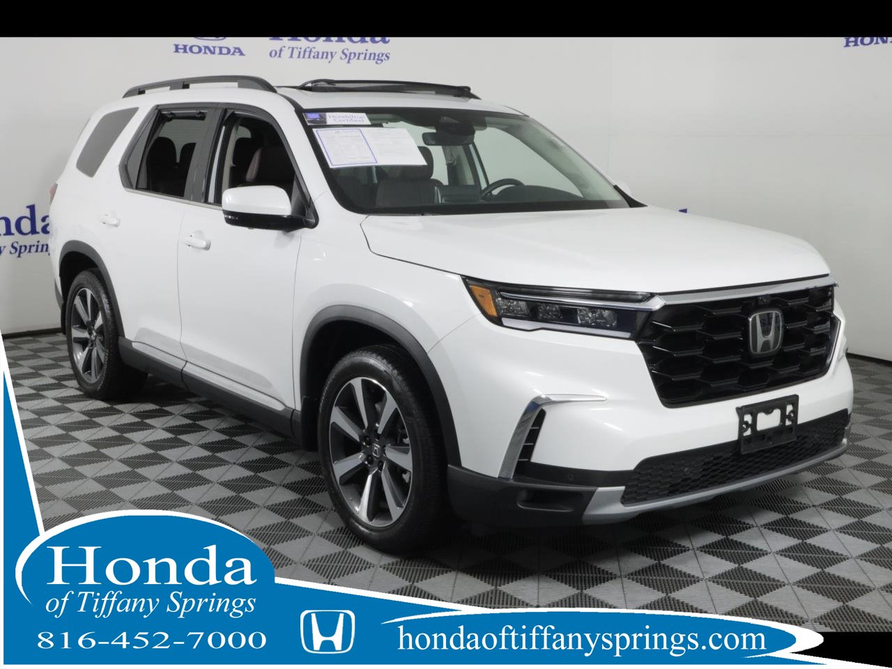 Certified 2025 Honda Pilot Elite image 1