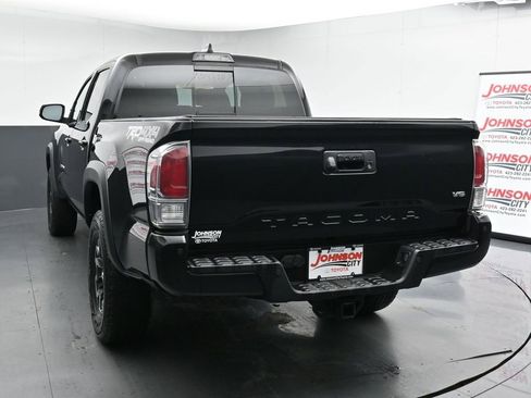 Used 2021 Toyota Tacoma TRD Off-Road image 6