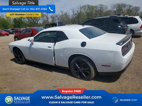Used 2020 Dodge Challenger SXT w/ Driver Convenience Group AWD/4WD image 3