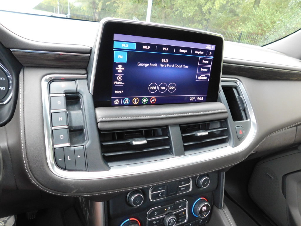 Used 2021 Chevrolet Tahoe LT w/ LT Signature Package AWD/4WD image 10
