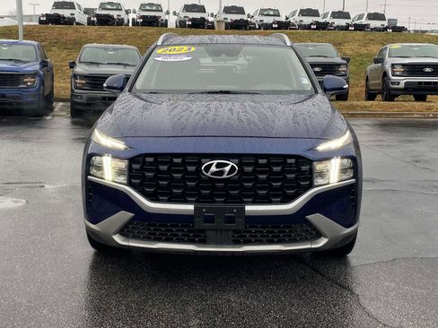 Used 2023 Hyundai Santa Fe SEL image 2