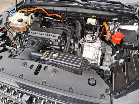 Used 2024 Lincoln Nautilus Reserve w/ Equipment Group 202A image 27