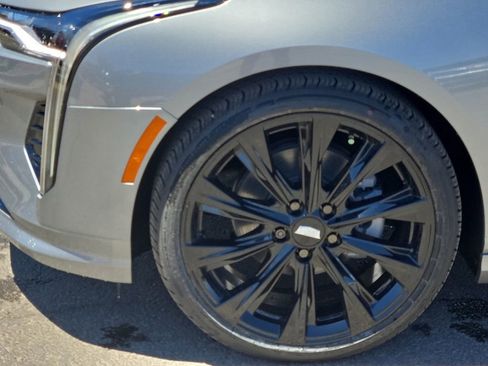 New 2025 Cadillac CT4 Premium Luxury image 9