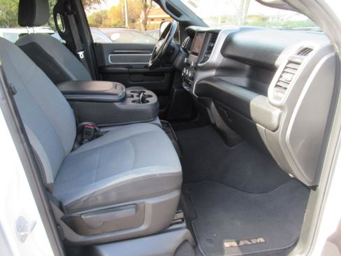 Used 2022 RAM 2500 Big Horn image 9