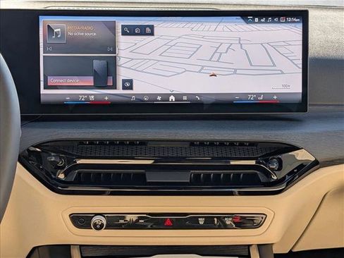 Used 2026 BMW 330i Sedan w/ Premium Package image 12