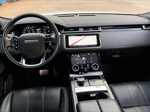 Used 2019 Land Rover Range Rover Velar R-Dynamic SE image 15
