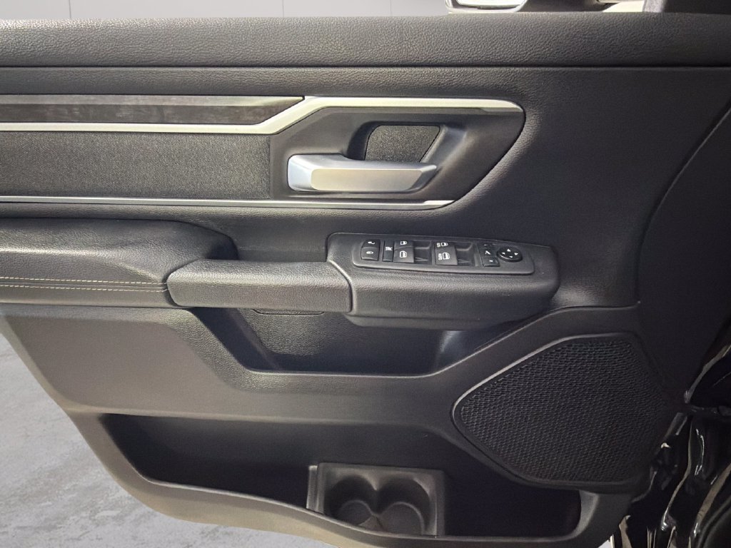 Used 2022 RAM 1500 Big Horn RWD image 25