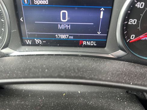 Used 2024 Chevrolet Equinox LT AWD/4WD image 8