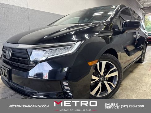 Used 2023 Honda Odyssey Touring image 1