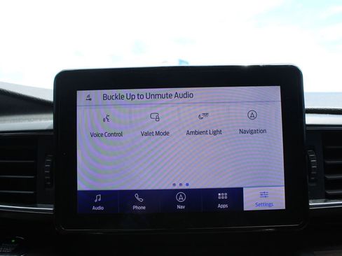 Used 2020 Ford Explorer Limited RWD image 39