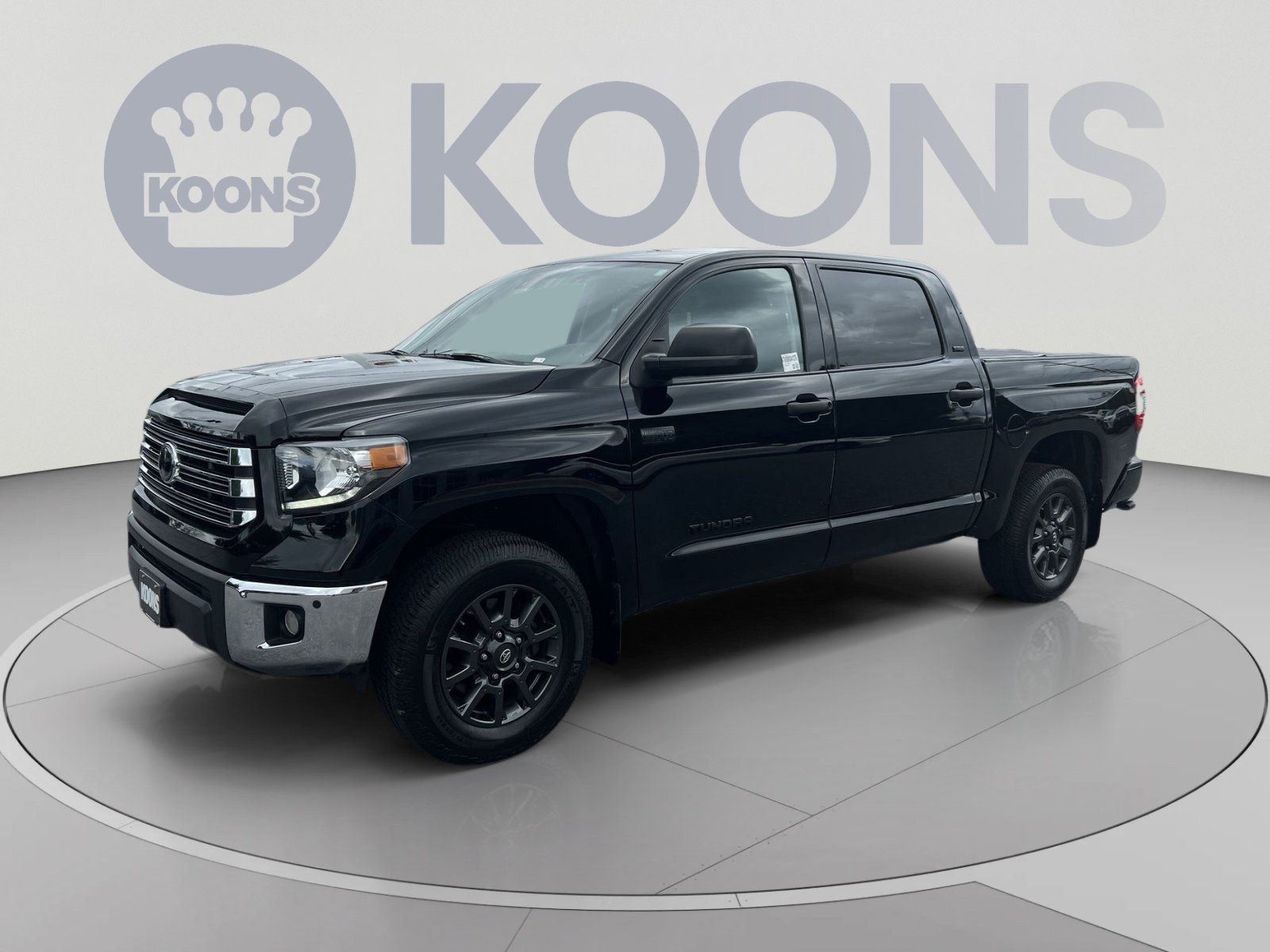 Used 2021 Toyota Tundra SR5 w/ Trail Edition AWD/4WD image 1