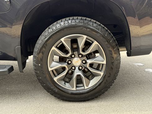 Used 2022 Chevrolet Silverado 1500 LT image 11