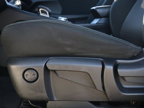 Used 2022 Mitsubishi Outlander ES image 28