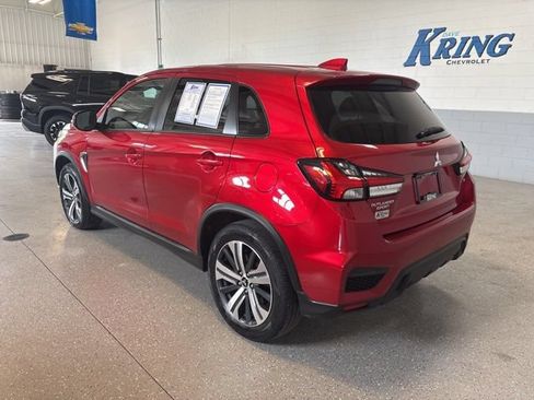 Used 2024 Mitsubishi Outlander Sport SE AWD/4WD image 3