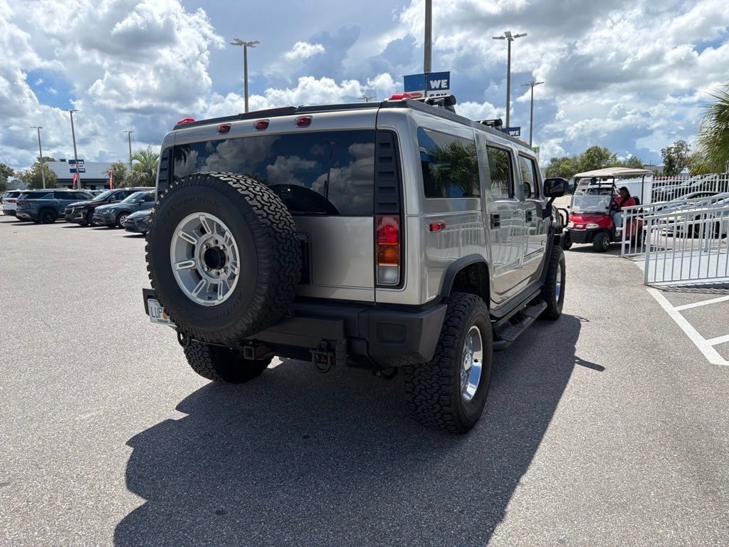 Used 2003 HUMMER H2 w/ Preferred Equipment Group AWD/4WD image 6