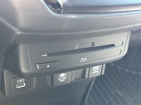 Used 2021 Honda Odyssey Touring image 29