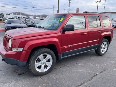 Used 2013 Jeep Patriot Sport w/ PWR Value Group image 4