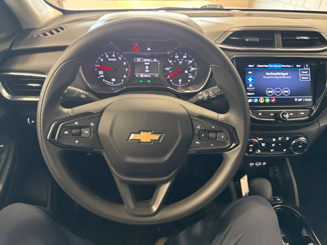 Used 2023 Chevrolet TrailBlazer LT w/ Convenience Package AWD/4WD image 22