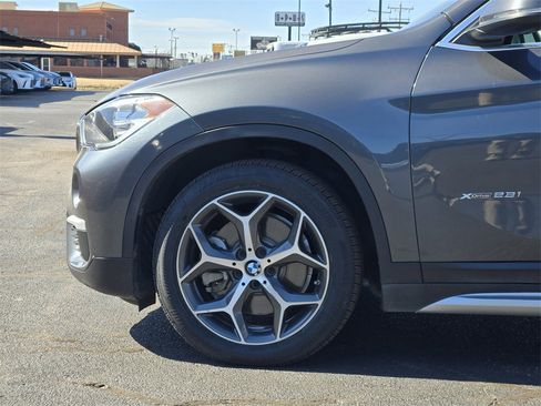 Used 2018 BMW X1 xDrive28i image 8