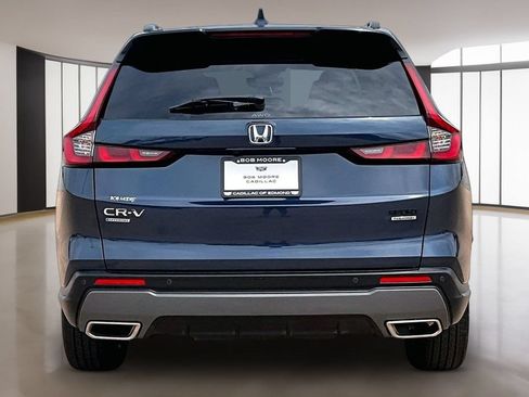 Used 2025 Honda CR-V Sport Touring image 4