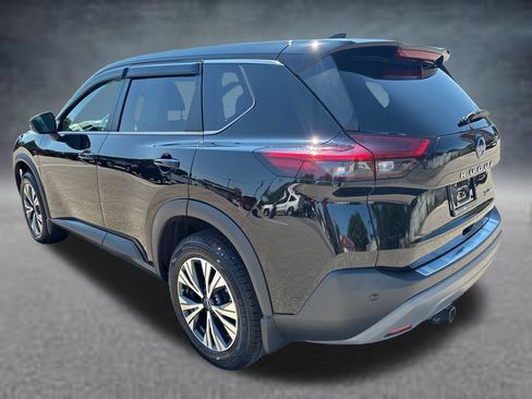 Used 2022 Nissan Rogue SV AWD/4WD image 3