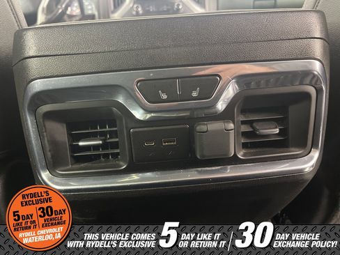 Used 2022 Chevrolet Silverado 2500 LTZ w/ LTZ Plus Package image 16
