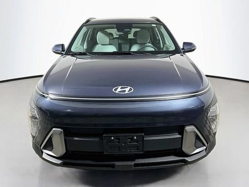 Used 2024 Hyundai Kona SEL FWD image 2