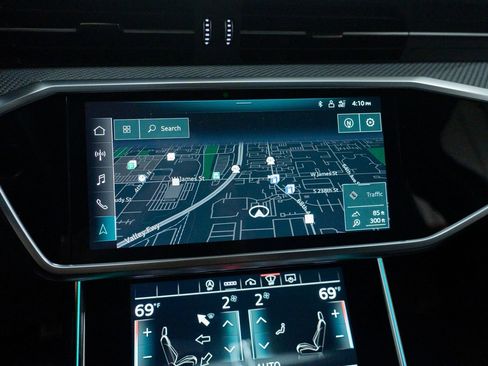 Used 2022 Audi RS 6 image 45