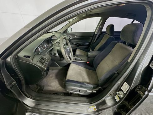 Used 2010 Honda Accord LX-P image 13