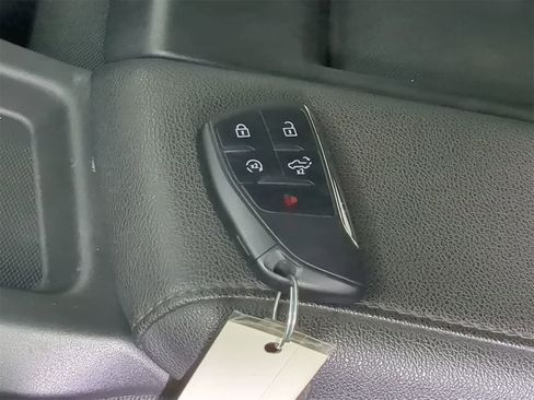 Used 2023 GMC Sierra 1500 Elevation image 35