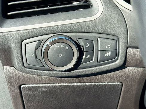 Certified 2019 Ford Edge SEL w/ Equipment Group 201A image 12