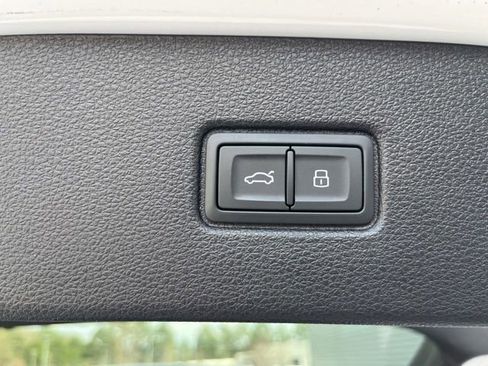 Used 2023 Audi Q7 2.0T Premium Plus w/ Premium Plus Package image 37