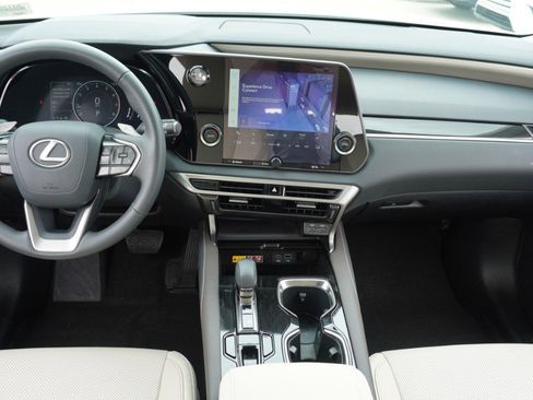 Used 2024 Lexus RX 350 FWD w/ Accessory Package (K3) image 27
