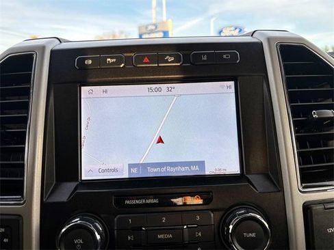 Used 2020 Ford F350 Lariat w/ Lariat Ultimate Package image 25