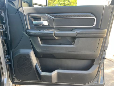 New 2026 RAM 3500 Big Horn AWD/4WD image 16