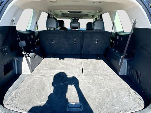 Used 2022 Kia Telluride EX image 25