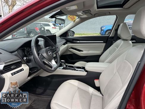 Used 2023 Nissan Altima 2.5 SL image 16