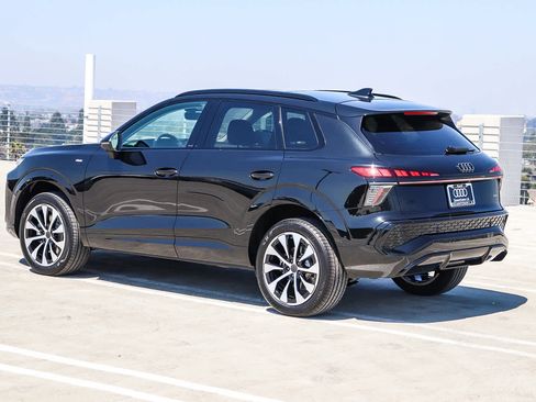 New 2026 Audi Q3 quattro 2.0T AWD/4WD image 6
