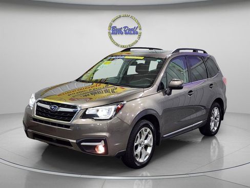 Used 2017 Subaru Forester 2.5i Touring AWD/4WD image 2