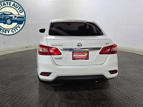 Used 2018 Nissan Sentra SV FWD image 6