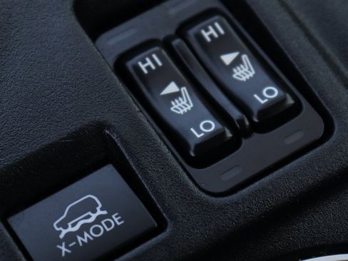 Used 2023 Subaru Crosstrek 2.5i Limited image 30