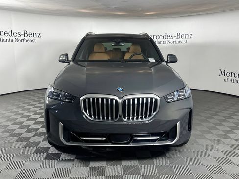 Used 2026 BMW X5 xDrive40i w/ Executive Package AWD/4WD image 2