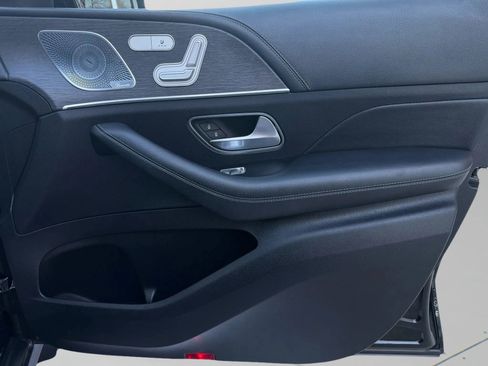 Used 2020 Mercedes-Benz GLE 350 4MATIC image 8