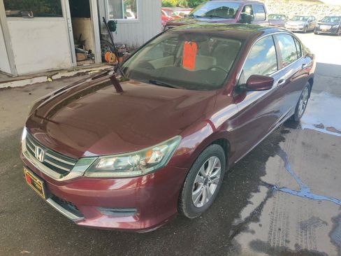 Used 2013 Honda Accord LX image 2