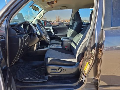 Used 2017 Toyota 4Runner SR5 image 13