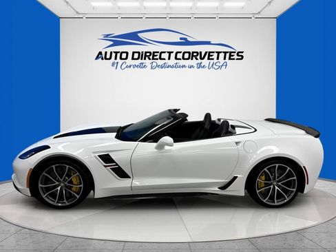 Used 2019 Chevrolet Corvette Grand Sport w/ Z07 Performance Package RWD image 6