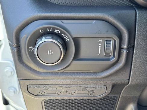 New 2026 Jeep Wrangler Unlimited Rubicon AWD/4WD image 18