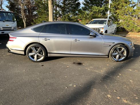Used 2025 Genesis G80 2.5T Sport Prestige image 11