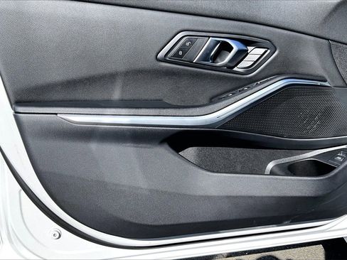 Used 2024 BMW 330i xDrive 330i xDrive w/ Convenience Package image 27