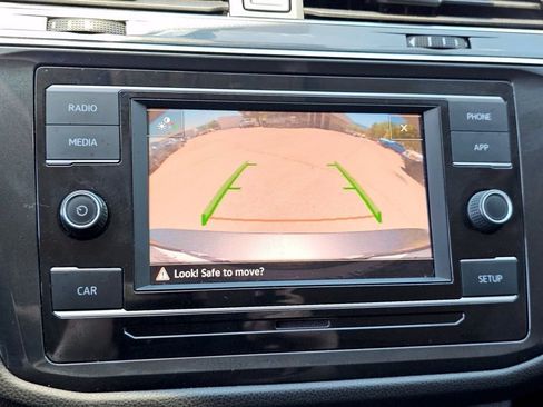 Used 2019 Volkswagen Tiguan S w/ 3rd Row Seat Package AWD/4WD image 8